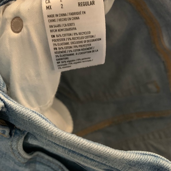 American Eagle women’s jeans size2. - Picture 6 of 6